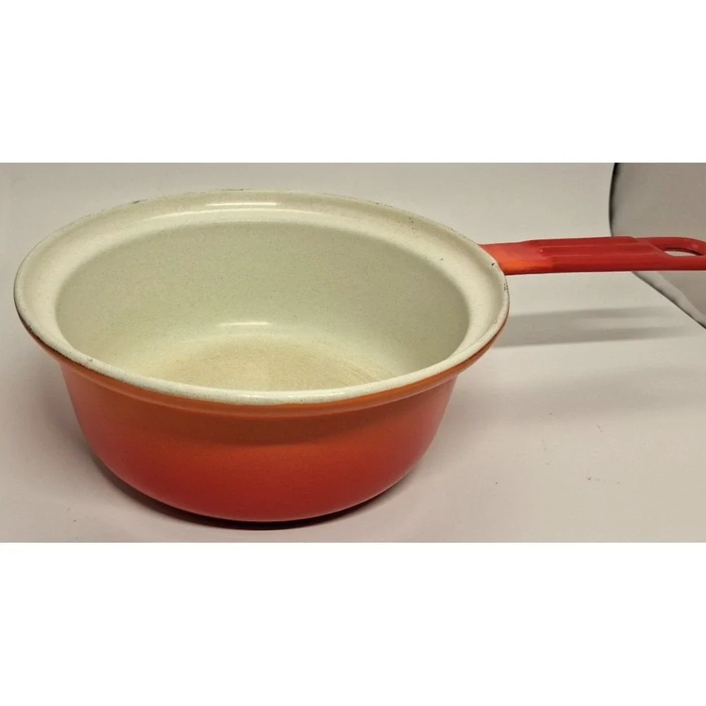 Descoware 89-A 18 M Belgium Flame Orange Cast Iron Saucepan NO LID